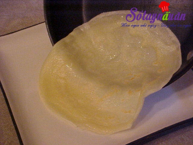 cách làm bánh crepe 8