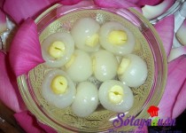 Cách nấu chè nhãn hạt sen