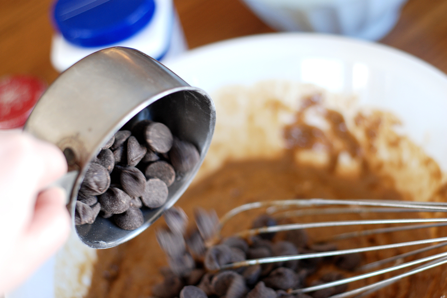 Cách làm bánh muffin cà phê chocolate chip