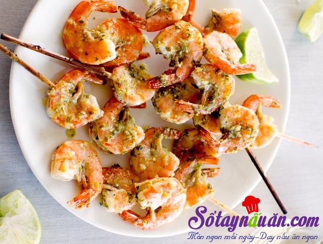 Tôm xiên nướng chanh lạ miệng - Sotaynauna.com