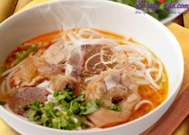 Cách nấu bún bò Huế ngon tại nhà