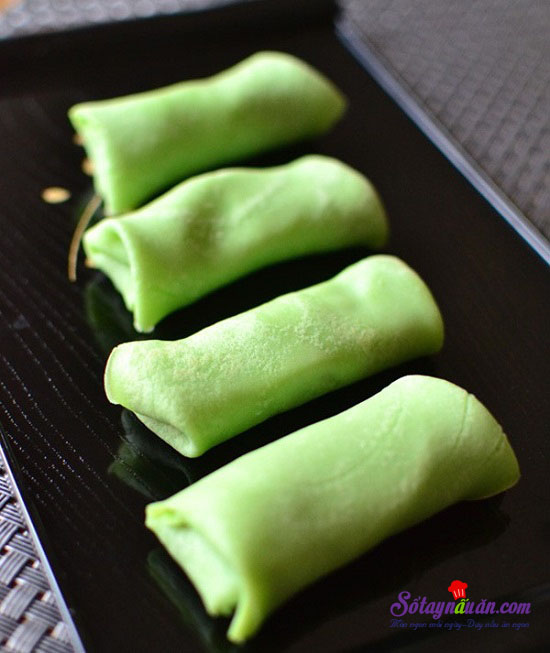 Cách làm bánh crepe lá dứa Kuih dadar thơm ngon hấp dẫn