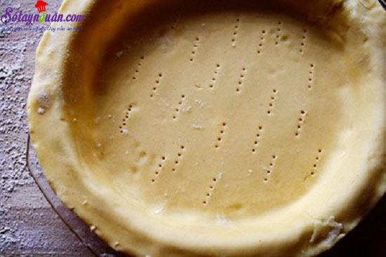 - Bước thứ tám(8): Bánh sau khi đan xong cho vào lò nướng ở nhiệt độ 175 độ C trong 40-45 phút.  - Bước thứ chín(9): Lấy bánh ra, để nguội rồi cắt thành miếng để ăn. 4