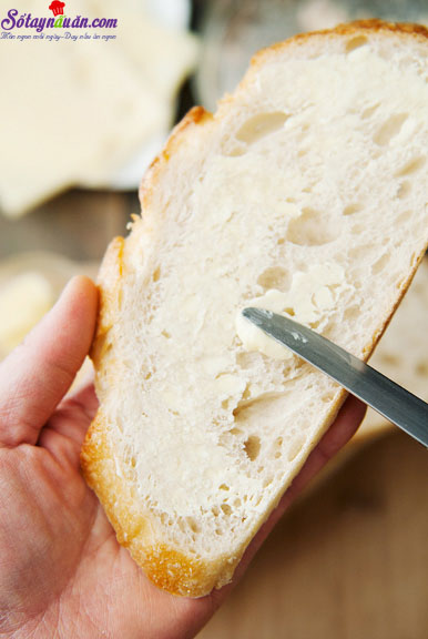 cách làm bánh mì kẹp cá ngừ  5