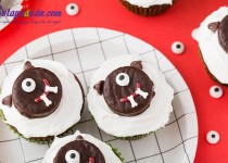 Cách làm cupcake quái vật Halloween siêu dễ thương