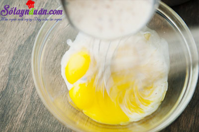 Cách làm kem trứng thơm ngon mát lạnh cho ngày hè 3