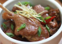 Thịt vịt kho gừng – thơm ngon từng miếng thịt