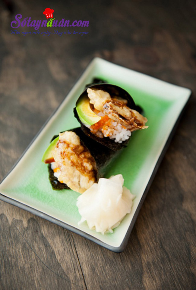 Làm sushi cuộn với nấm cực kì thơm ngon và giản đơn 