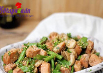 Cá hồi xào đậu nấm ngon mê mẩn đưa cơm