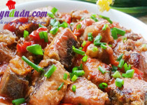 Cá thu chiên sốt cà chua đậm đà đưa cơm