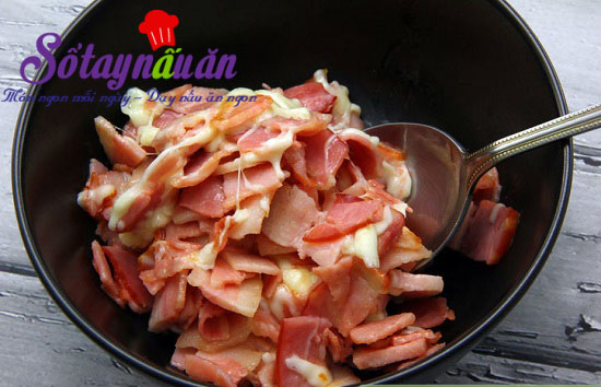 Cách làm bánh nướng nhân mặn cực kỳ hấp dẫn