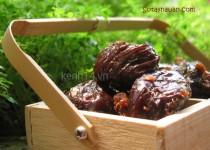 Cách làm ô mai mận xào gừng thơm ngon đón Tết