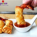 Cách làm sò huyết xào tỏi ớt thơm ngon, Tôm chiên giòn - Váng đậu cuộn tôm chiên giòn