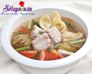 Món ngon cuối tuần, cách nấu canh sườn dưa chua, canh dưa