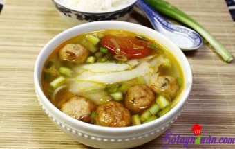 Nấu ăn món ngon mỗi ngày với Nước mắm, Cá viên nấu măng và cà chua 1