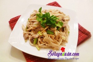 Món ngon cuối tuần, Măng tươi xào thịt lợn