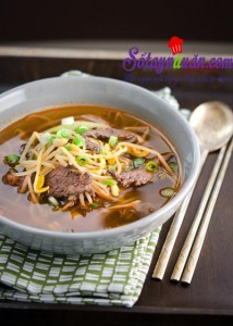 Món ngon cuối tuần, Hướng dẫn cách nấu canh thịt bò cà chua giá đỗ