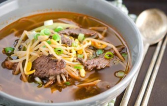 Nấu ăn món ngon mỗi ngày với Bột ớt, Canh thịt bò nấu giá đỗ