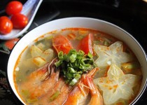 Canh tôm khế nấu chua
