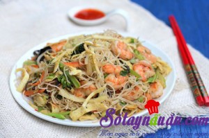 Món ngon cuối tuần, Cuối tuần làm bún gạo xào thập cẩm