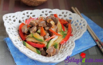 Nấu ăn món ngon mỗi ngày với Ớt chuông đỏ, Mề gà xào rau củ