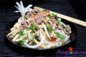 Món ăn Việt Nam, Nộm măng tươi thịt bò