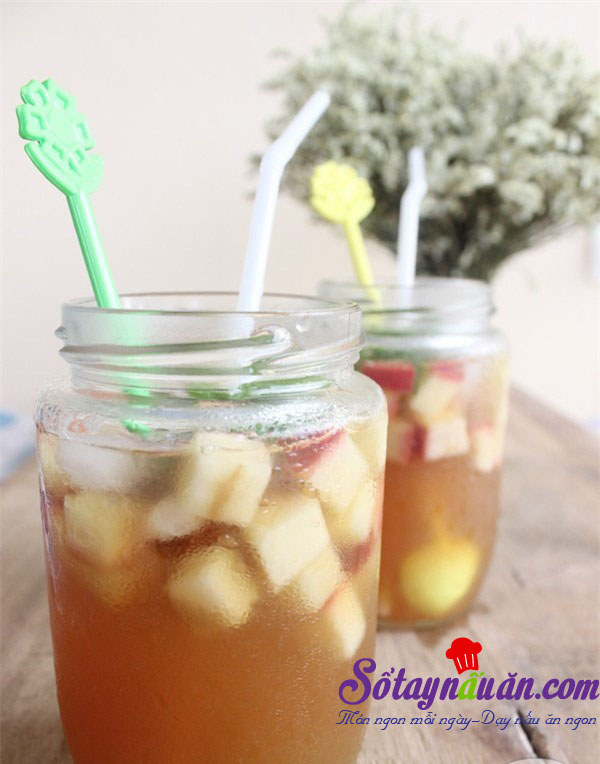 Cách làm Soda mix trái cây ngon tuyệt cho mùa hè nóng nực, Trà táo mật ong