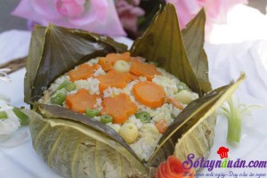 Món ngon cuối tuần, Cơm hấp lá sen
