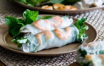 Nấu ăn món ngon mỗi ngày với Các gia vị khác, Bữa tối ngon miệng với món gỏi cuốn tôm thịt