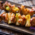 Hướng dẫn làm sườn bò om rau củ kiểu Hàn ngon mê ly, Gà nướng Yakitori Nhật Bản