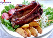 Bẹ sườn nướng mật ong thơm nức mũi
