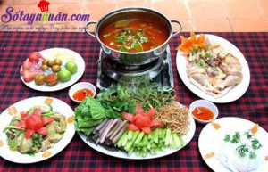 Món ăn Việt Nam, Cách làm lẩu gà chua cay cho ngày đông lạnh giá