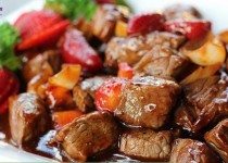 Mềm ngon với công thức bò lúc lắc
