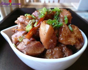 Món ăn miền Trung, cách làm gà kho gừng 7