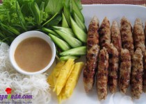 Học cách làm nem lụi nướng tuyệt ngon