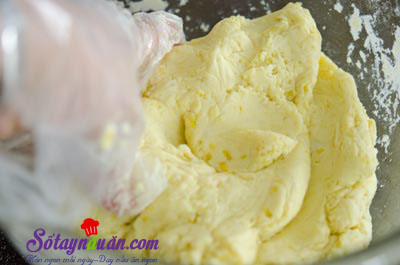Cách làm bánh khoai lang chiên tẩm đường cực ngon 7