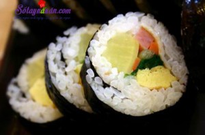 Món ngon cuối tuần, Cách làm kimbap Hàn Quốc siêu ngon, cực đơn giản tại nhà