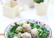 Cách nấu canh rau cải thịt viên giải nhiệt ngày nắng nóng
