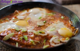 Món ăn Việt Nam, Cách làm đậu phụ rán trứng kiểu Hàn chua cay tuyệt ngon 10