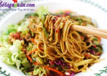 Cách làm mì lạnh đơn giản mà tuyệt ngon