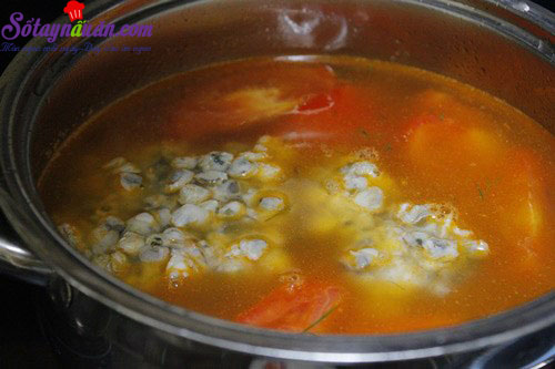 cách làm món canh hến nấu chua 3