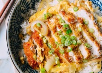 Katsudon – Món cơm đơn giản mà có sức hấp dẫn đến kỳ lạ