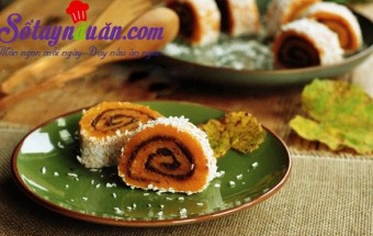 Nấu ăn món ngon mỗi ngày với Đường nâu, Học làm bánh bí ngô cuộn đậu đỏ thơm ngon lạ miệng