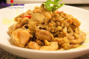 Món ăn Việt Nam, Gà kho nghệ tươi - món ăn bổ dưỡng cho cả nhà