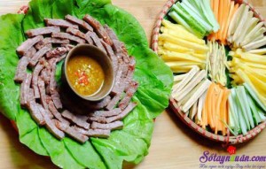 Món nhậu, Cách làm bò cuốn lá cải ngon đến mê mẩn kết quả