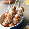 Cách làm món trứng tráng cá hồi thơm ngon hấp dẫn, Cách làm bánh nếp tẩm đường xiên giòn ngon khó cưỡng thành phẩm