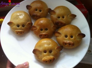 Món ăn miền Trung, cách làm bánh trung thu hình con heo 4