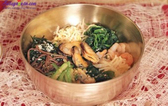 Nấu ăn món ngon mỗi ngày với Tôm, cách làm cơm trộn hải sản 14