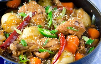 Nấu ăn món ngon mỗi ngày với Rượu trắng, cách làm miến gà om coca 9