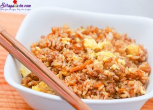 Món rang, cách làm món cơm chiên nhật bản 16